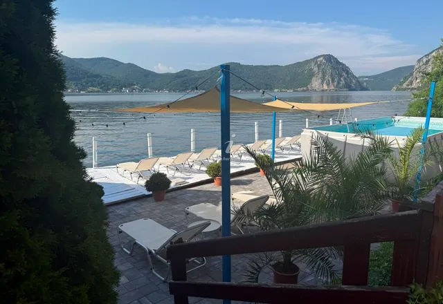 Fotografie de la Casa Marbella, Dubova
