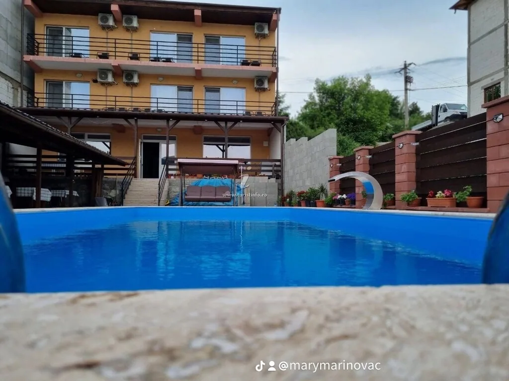 Fotografie de la Casa Alle, Eșelnița
