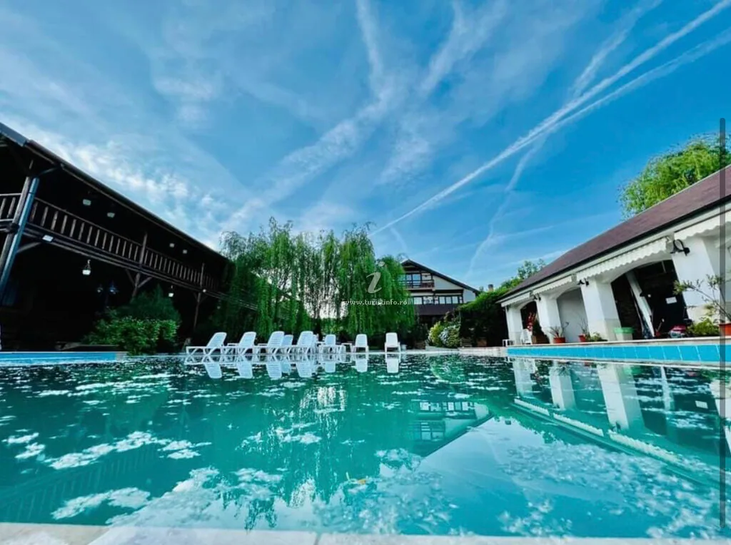 Fotografie de la Casa Mont Blanc, Eșelnița