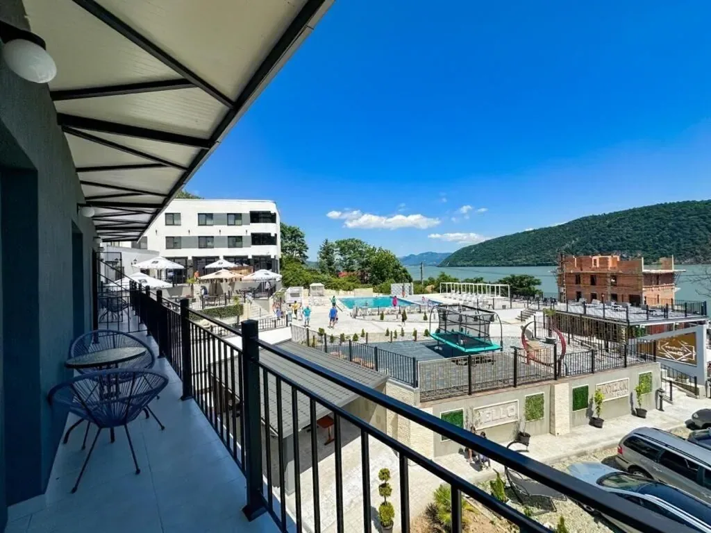 Fotografie de la Partizan Resort, Eșelnița