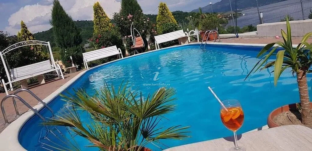 Fotografie de la Pensiunea Casa Marina, Eșelnița