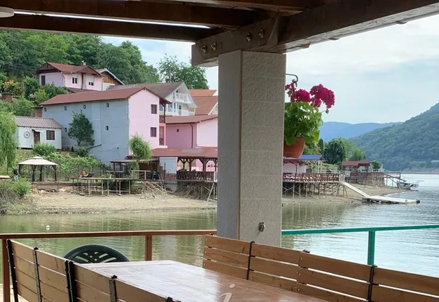 Fotografie de la Casa de vacanță La bunici, Orșova