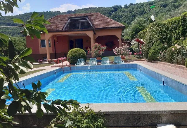 Fotografie de la Casa Erica, Orșova