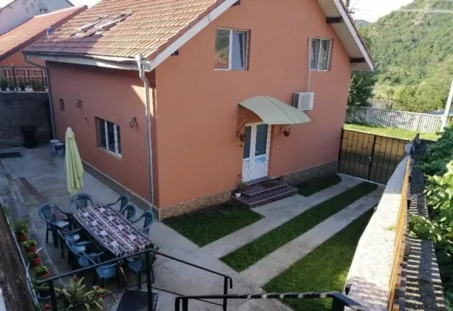 Fotografie de la Casa Uila, Orșova