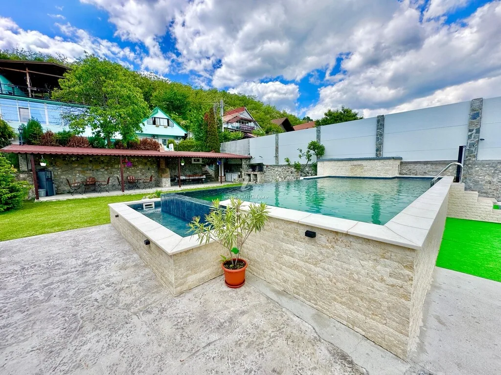 Fotografie de la Casa Verde, Orșova