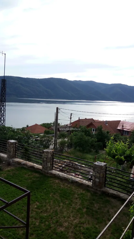 Fotografie de la Popas Turistic Casa Sviniceană, Svinița